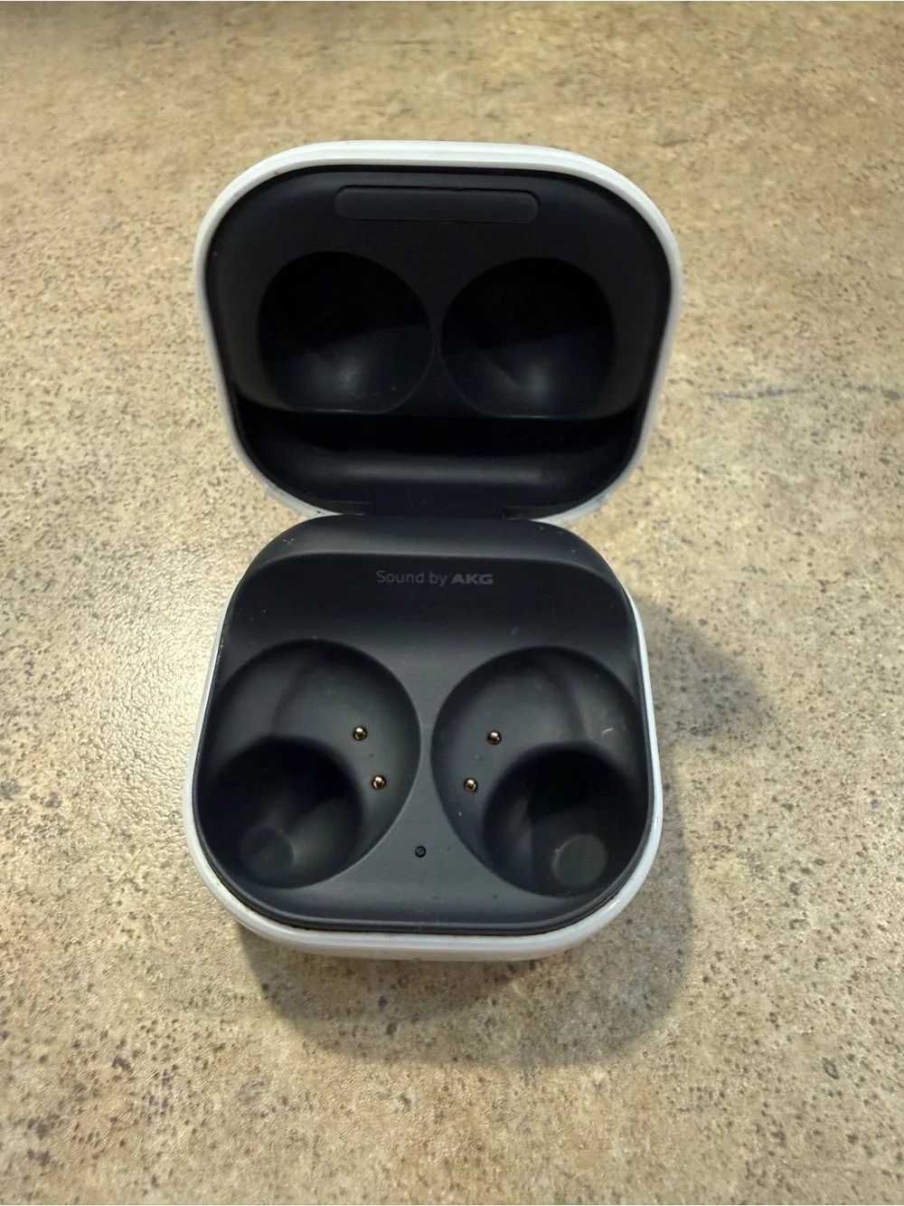 Samsung Galaxy EP-QR177 Buds2 SM-R177 Rechargeable Earbuds Charging Case Only
